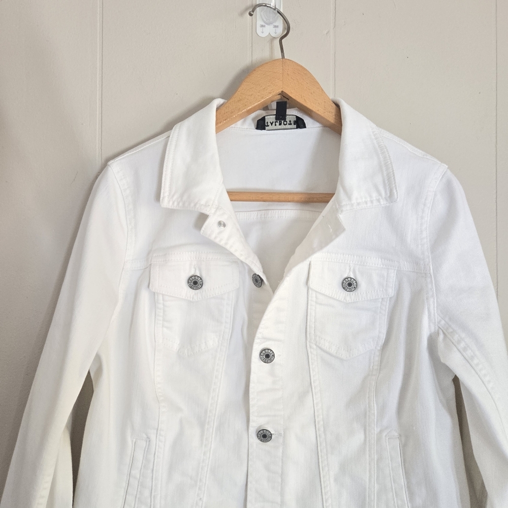 Talbots White Denim Jean Jacket L Petite LP Classic Wardrobe Staple - Picture 2 of 9